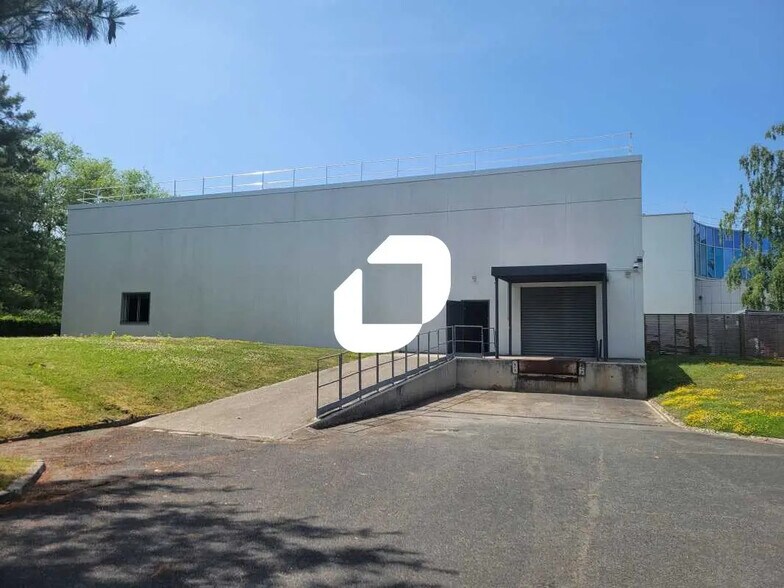 Flex in Évry-Courcouronnes for lease - Building Photo - Image 1 of 10