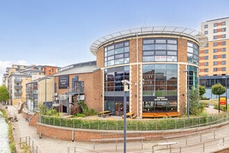 1-5 Brewery Pl, Leeds for lease Primary Photo- Image 1 of 10