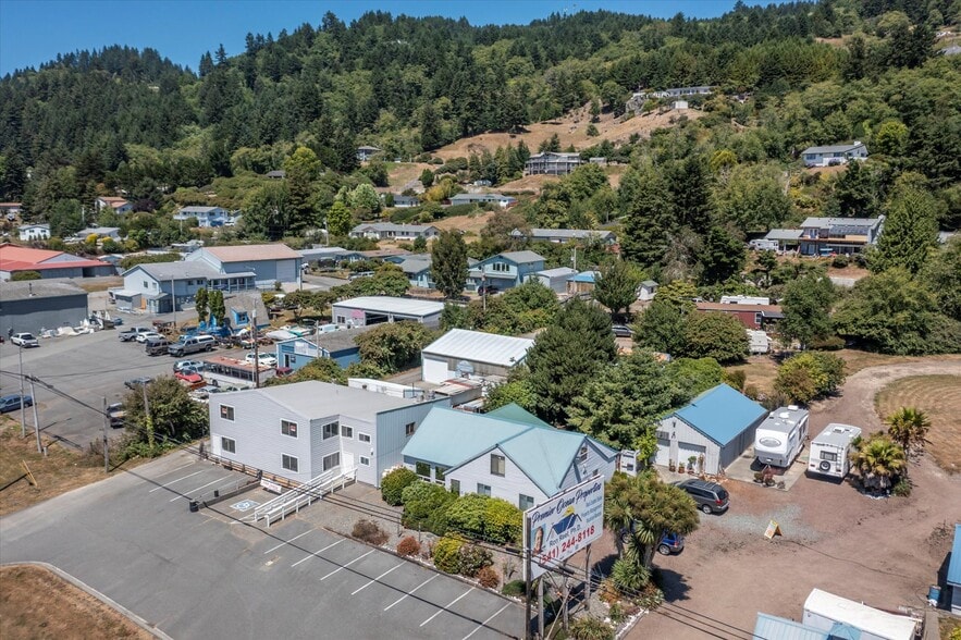 15657 US-101, Brookings, OR for sale - Building Photo - Image 1 of 1