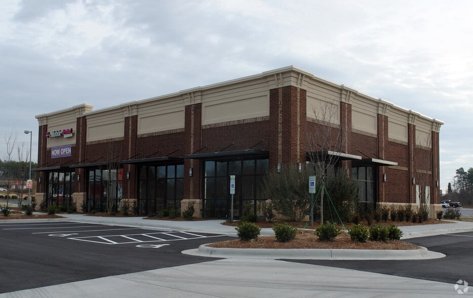 2460 Wonder Dr, Kannapolis, NC for lease - Primary Photo - Image 1 of 2