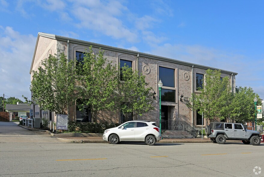 333 Simonton St, Conroe, TX for sale - Primary Photo - Image 1 of 1