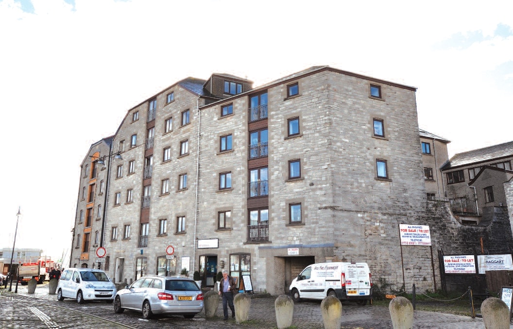 Sutton Whar, Plymouth for sale Primary Photo- Image 1 of 1