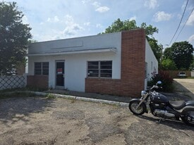 626 W Carolina Ave, Hartsville SC - Retail Space