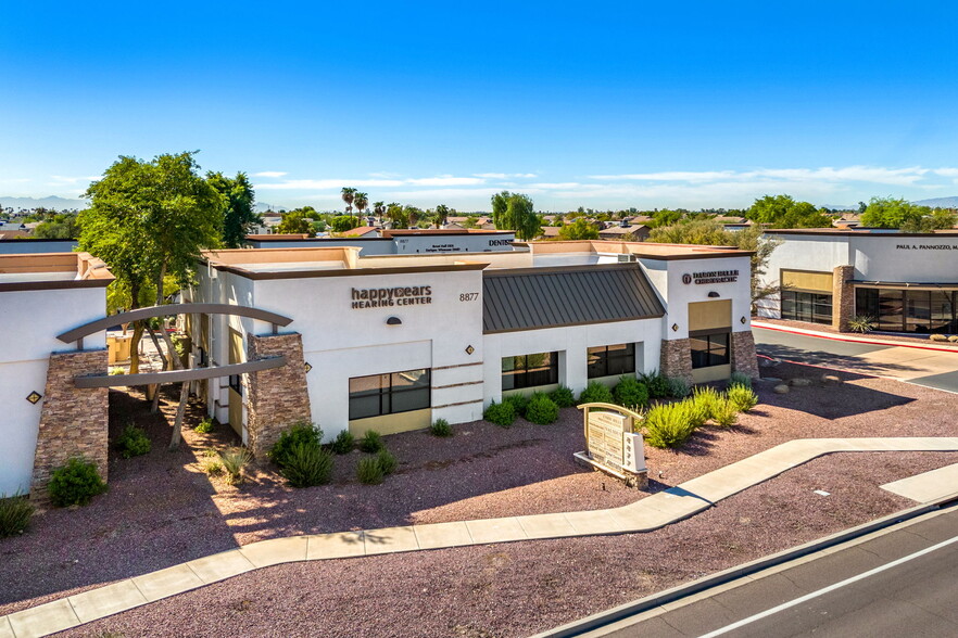 8877 W Union Hills Dr, Peoria, AZ for lease - Building Photo - Image 1 of 7