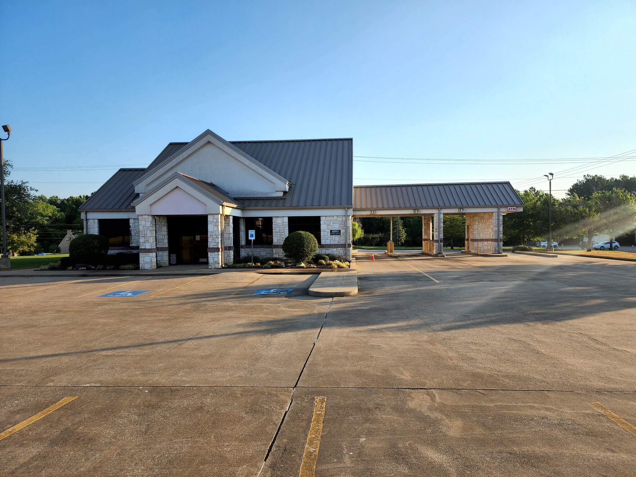 16920 Village Lake Dr, Lindale, TX 75771 Retail for Lease
