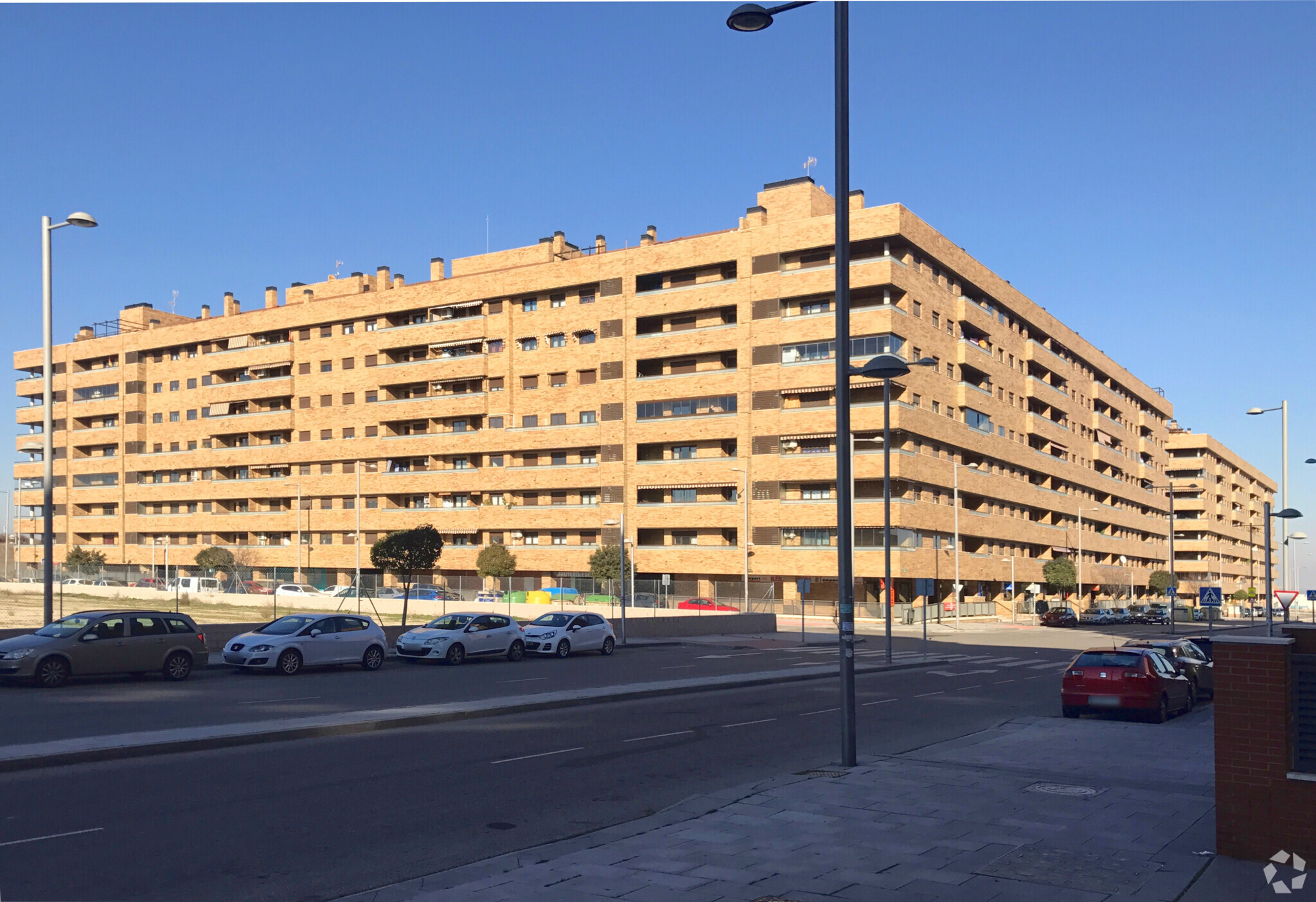 Calle De Greco, 8, Seseña, Toledo for sale Primary Photo- Image 1 of 2