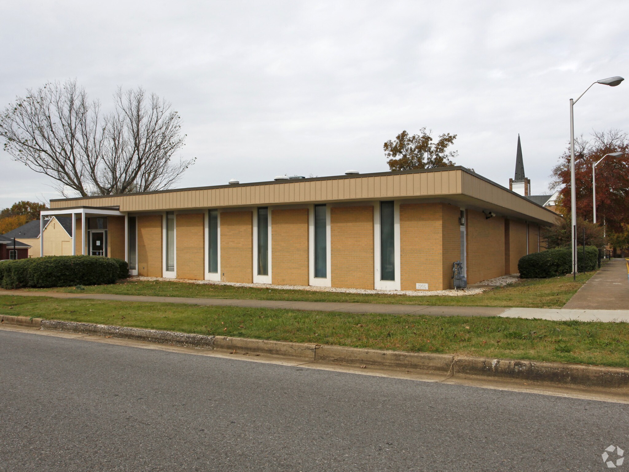 301 E 13th St, Anniston, AL for sale Primary Photo- Image 1 of 1