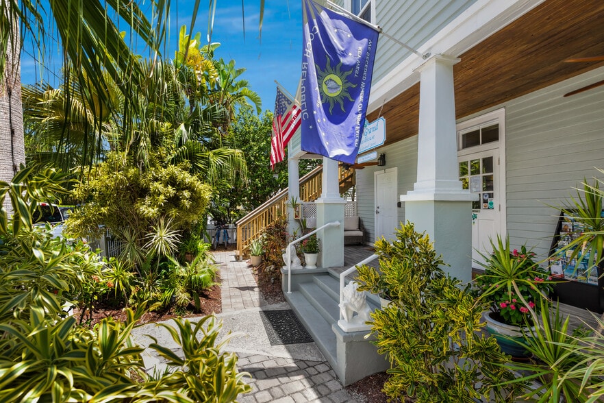 1116 Grinnell St, Key West, FL 33040 THE GRAND GUESTHOUSE KEY WEST