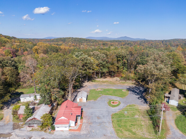 6810 Hedgesville Rd, Hedgesville, WV for sale - Primary Photo - Image 1 of 1