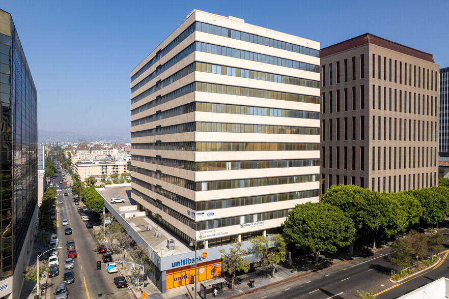 3325 Wilshire Blvd, Los Angeles, CA for sale - Primary Photo - Image 1 of 1