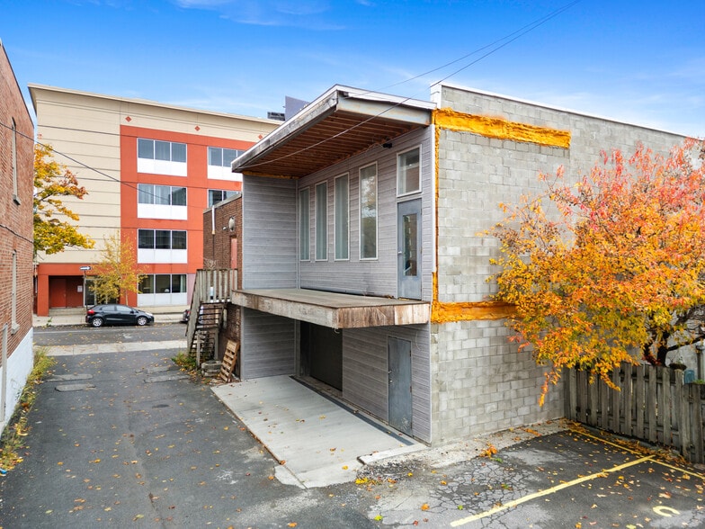 206-208 Boul Crémazie E Crémazie E, Montréal, QC for lease - Building Photo - Image 2 of 5