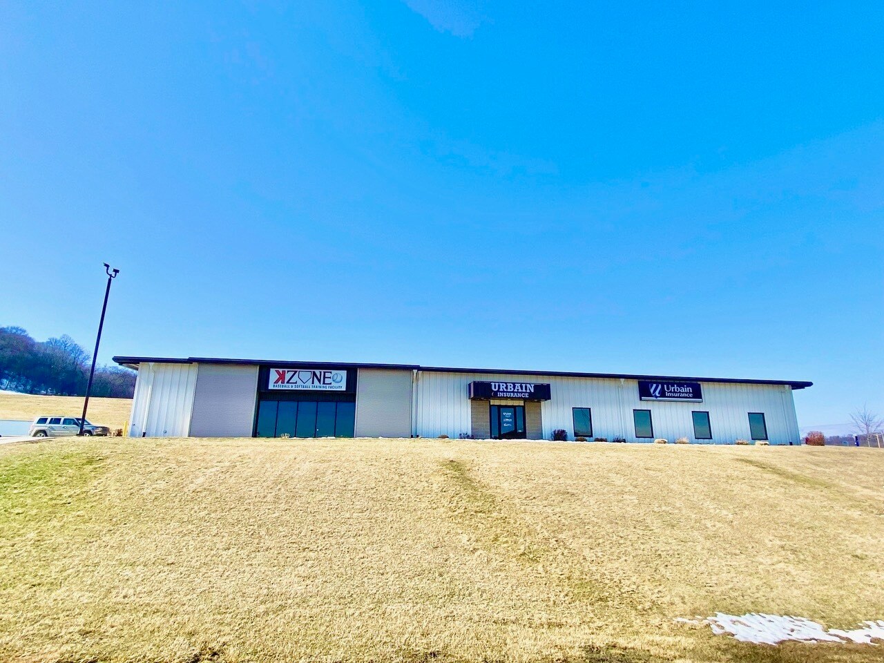 9079 E Tamarack Dr, Dubuque, IA for sale Building Photo- Image 1 of 1