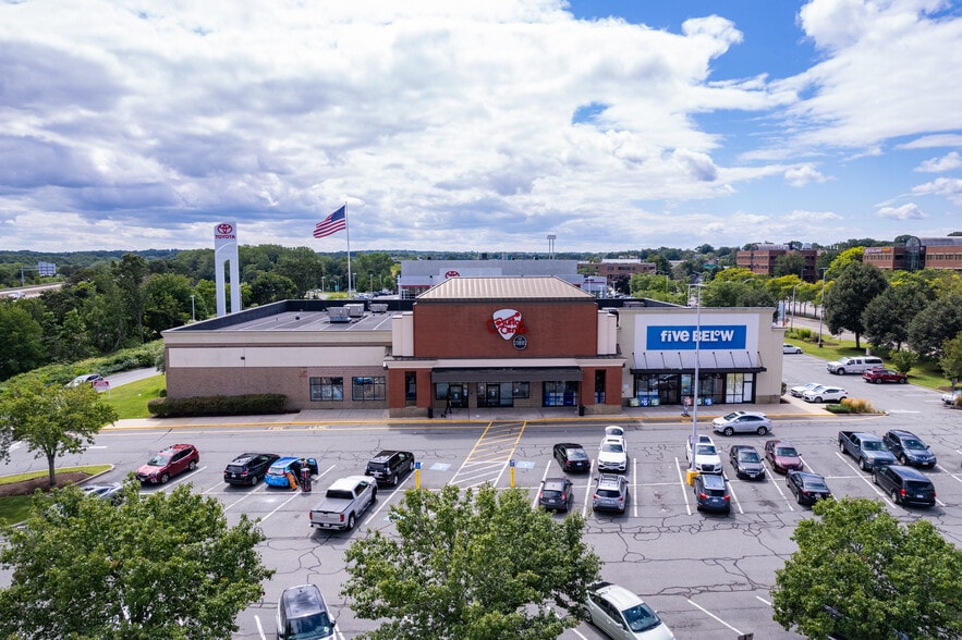 255 Grossman Dr, Braintree, MA for sale - Building Photo - Image 3 of 5