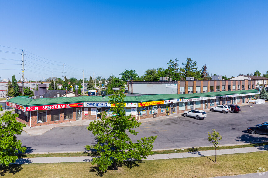 1663-1675 Cyrville Rd, Ottawa, ON for lease - Primary Photo - Image 1 of 4