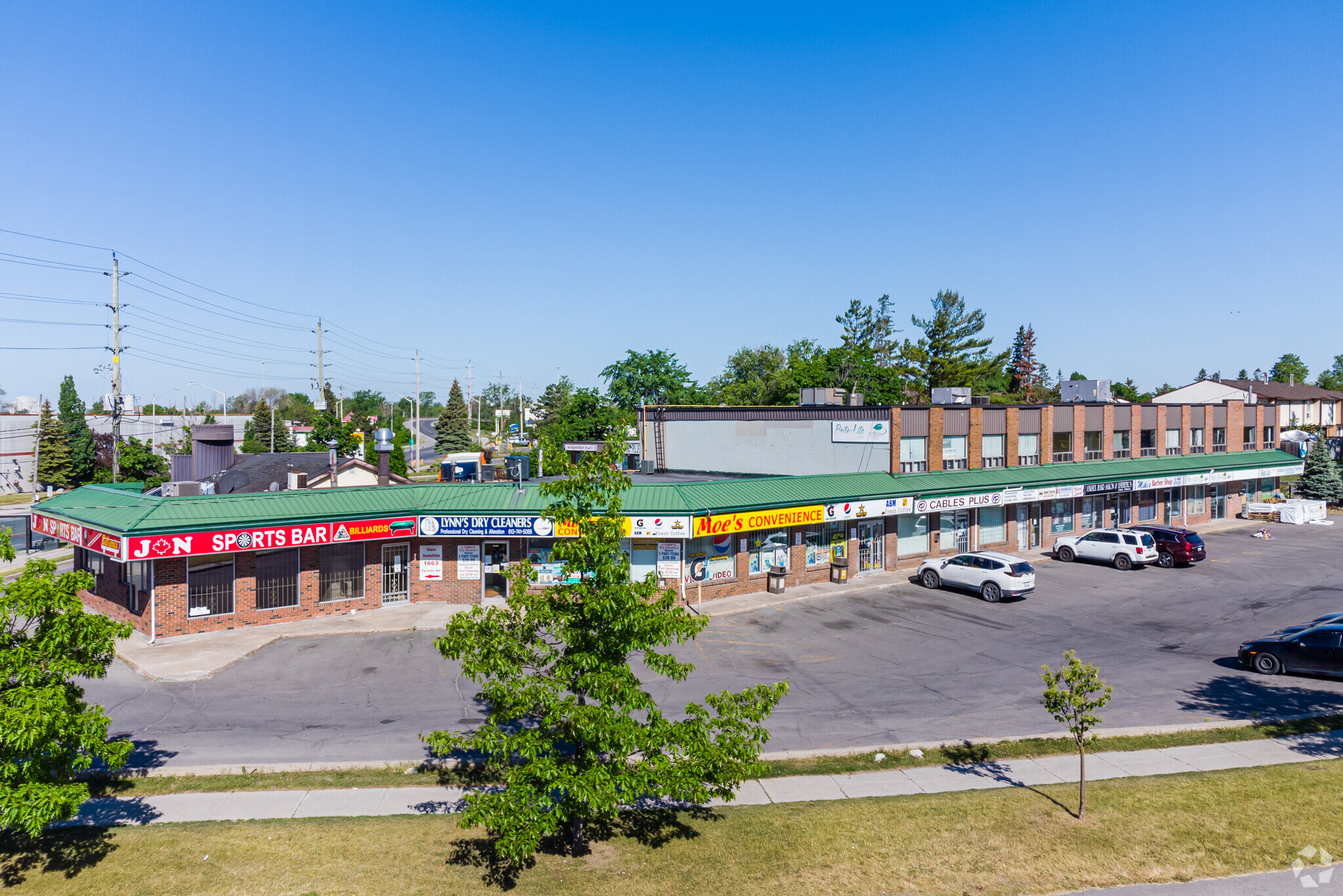 1663-1675 Cyrville Rd, Ottawa, ON for lease Primary Photo- Image 1 of 5