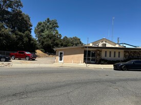 521 Wellwood Ave, Beaumont CA - Warehouse