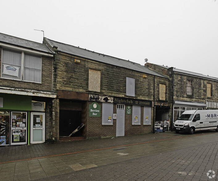 96A-96M Front St, Stanley for lease - Building Photo - Image 2 of 4