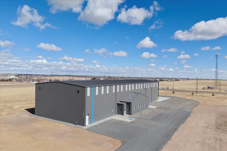 Mckinney Drive, Cheyenne, WY for lease - Primary Photo - Image 1 of 46