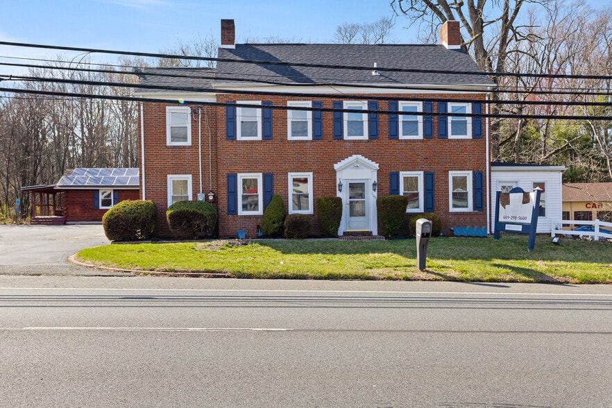 1060 US Highway 206, Bordentown, NJ for sale - Building Photo - Image 2 of 27