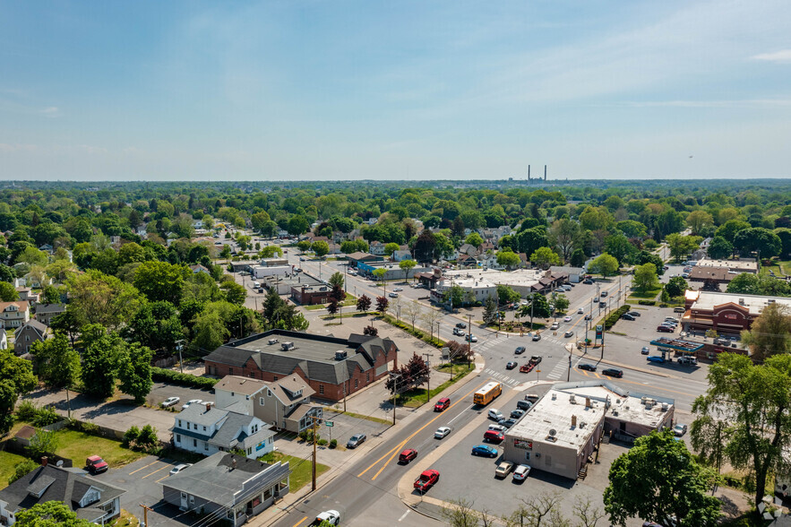 2918 Dewey Ave, Rochester, NY for lease - Aerial - Image 2 of 23