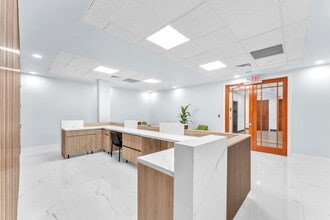 3000 SW 148th Ave, Miramar, FL for lease Lobby- Image 2 of 13