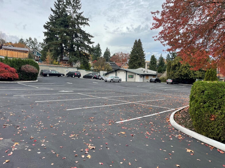 4551 Rainier Ave S, Seattle, WA for sale - Building Photo - Image 3 of 5