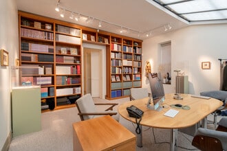 23 E 73rd St, New York, NY for lease Interior Photo- Image 1 of 6