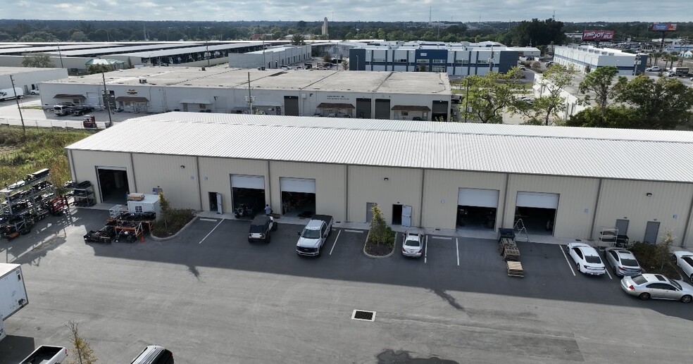 9198 Ulmerton Rd, Largo, FL for lease - Building Photo - Image 3 of 12