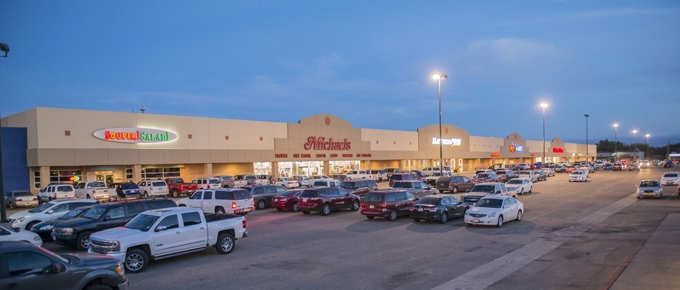 6703 Slide Rd, Lubbock, TX for sale - Primary Photo - Image 1 of 1