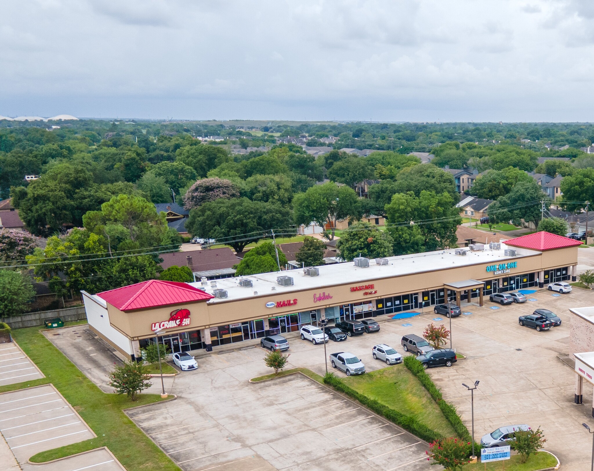 4300-4302 Fairmont Pky, Pasadena, TX for lease Building Photo- Image 1 of 79