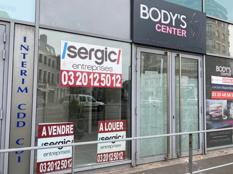 Retail in Roubaix for sale - Building Photo - Image 1 of 8