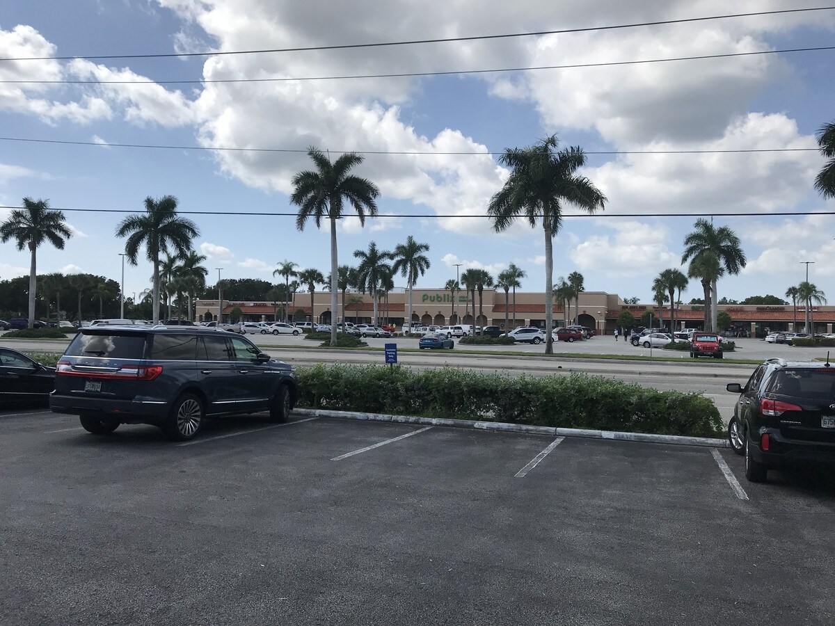 4903 Chiquita Blvd, Cape Coral, FL 33914