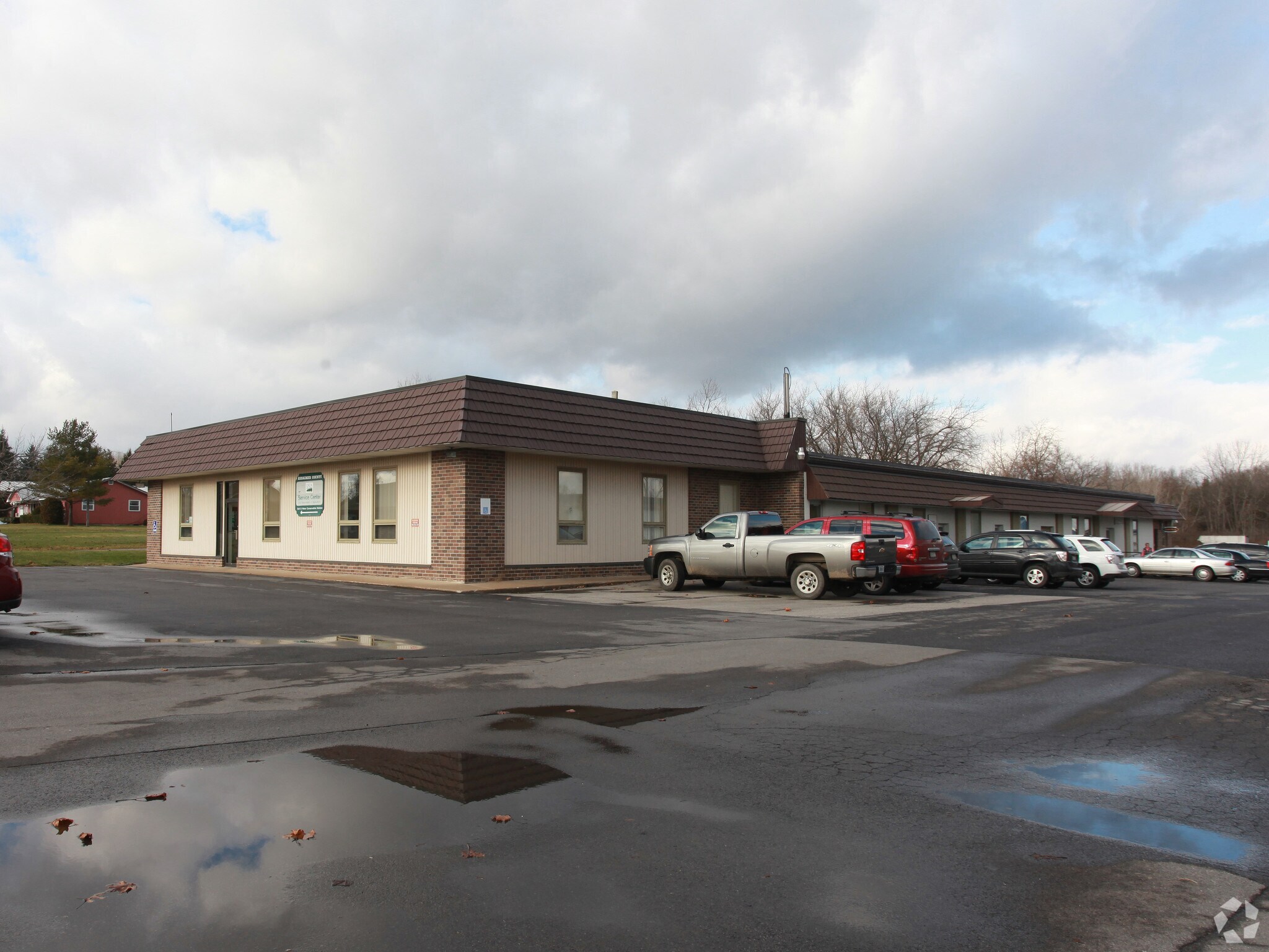 5653-5659 State Route 5, Herkimer, NY for sale Primary Photo- Image 1 of 1