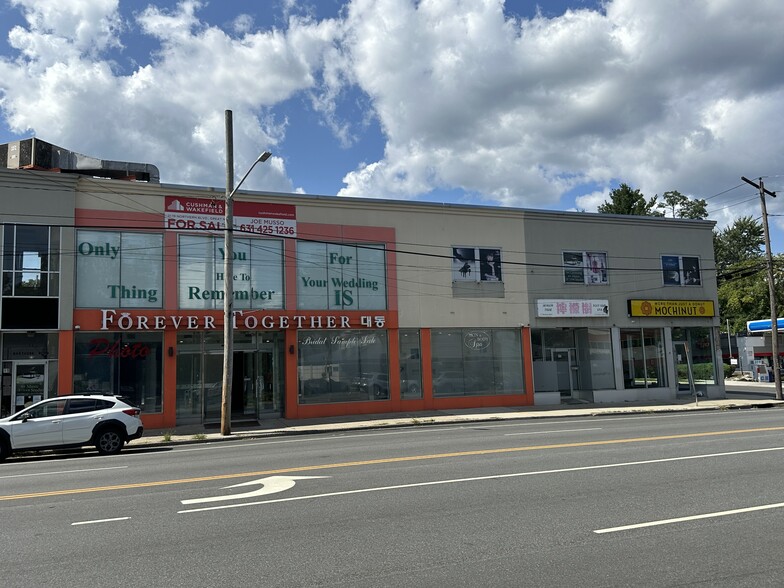 11-19 Northern Blvd, Great Neck, NY for lease - Building Photo - Image 2 of 20