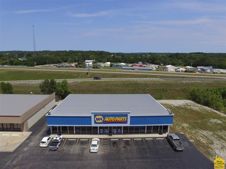 1850 Commercial St, Warsaw, MO for sale - Building Photo - Image 1 of 1