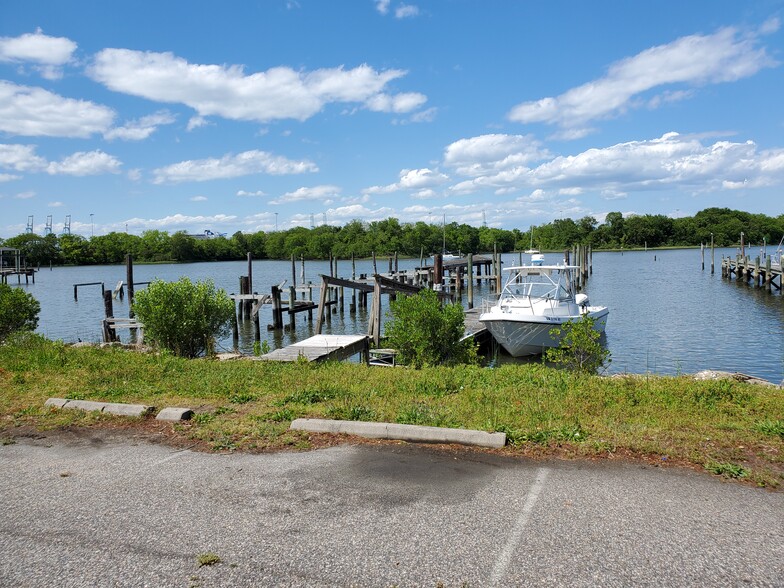 103 Constitution Ave, Portsmouth, VA for sale - Primary Photo - Image 1 of 5