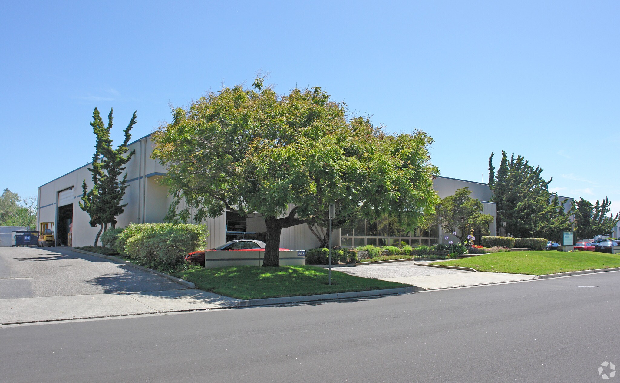 1988-1992 Hartog Dr, San Jose, CA for sale Primary Photo- Image 1 of 1