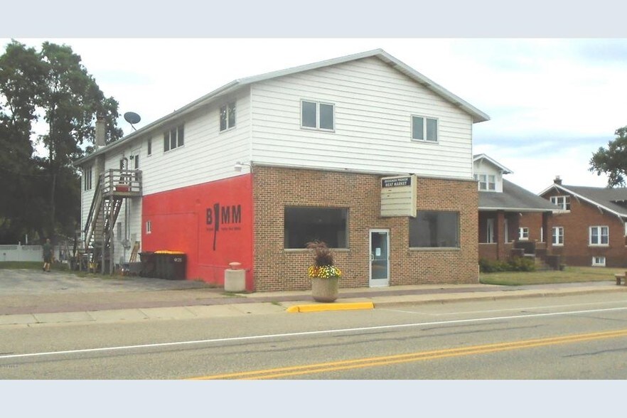 4352 Lake St, Bridgman, MI 49106