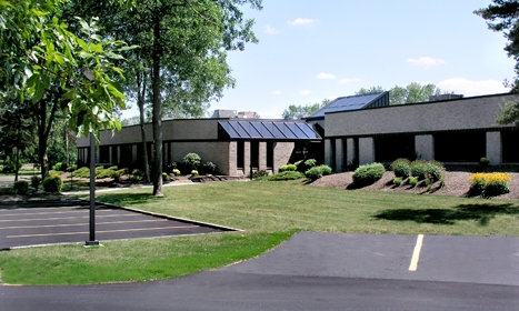 11 Pinchot Ct, Amherst, NY for lease - Building Photo - Image 1 of 8