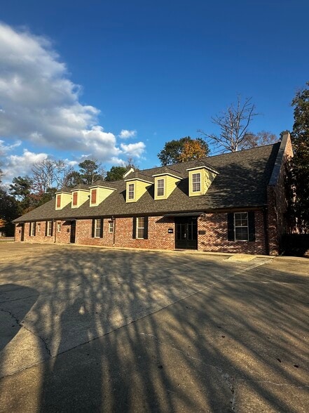 505 Avalon Way, Brandon, MS for sale - Building Photo - Image 3 of 22