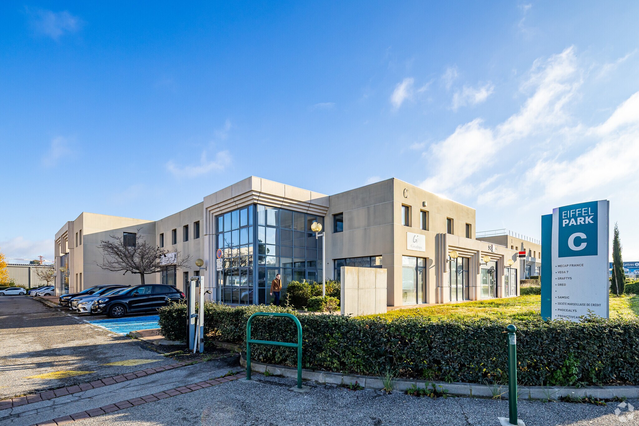 415 Rue Claude Nicolas Ledoux, Aix-en-Provence for lease Building Photo- Image 1 of 3