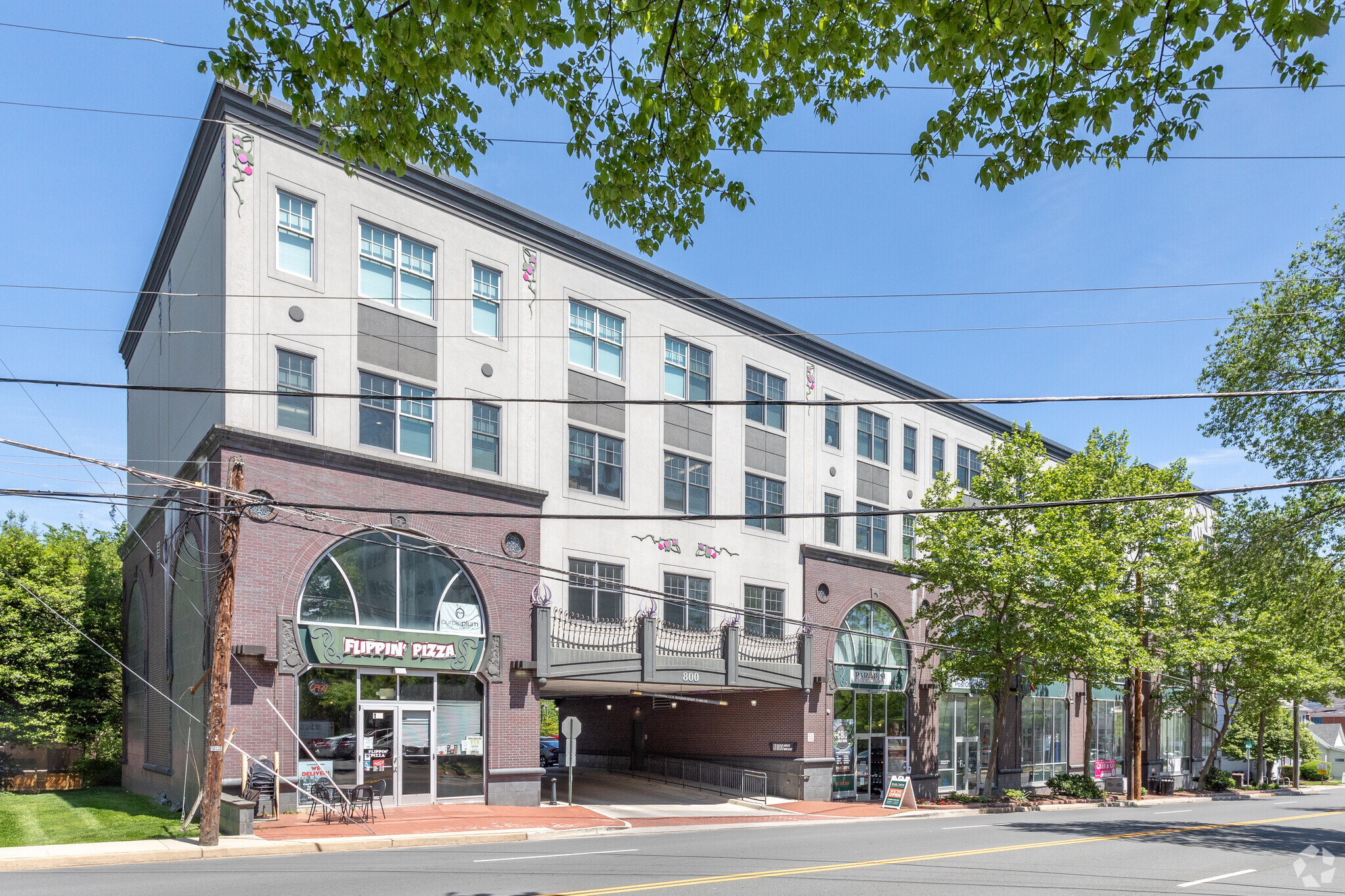 800 W Broad St, Falls Church, VA for sale Building Photo- Image 1 of 7