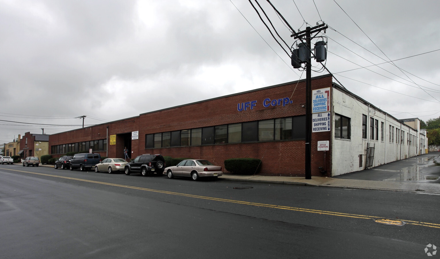 1413 Chestnut Ave, Hillside, NJ 07205