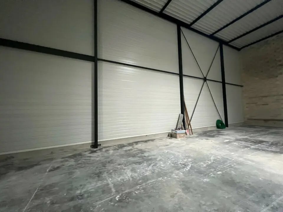 Flex in Serris for sale Building Photo- Image 1 of 12