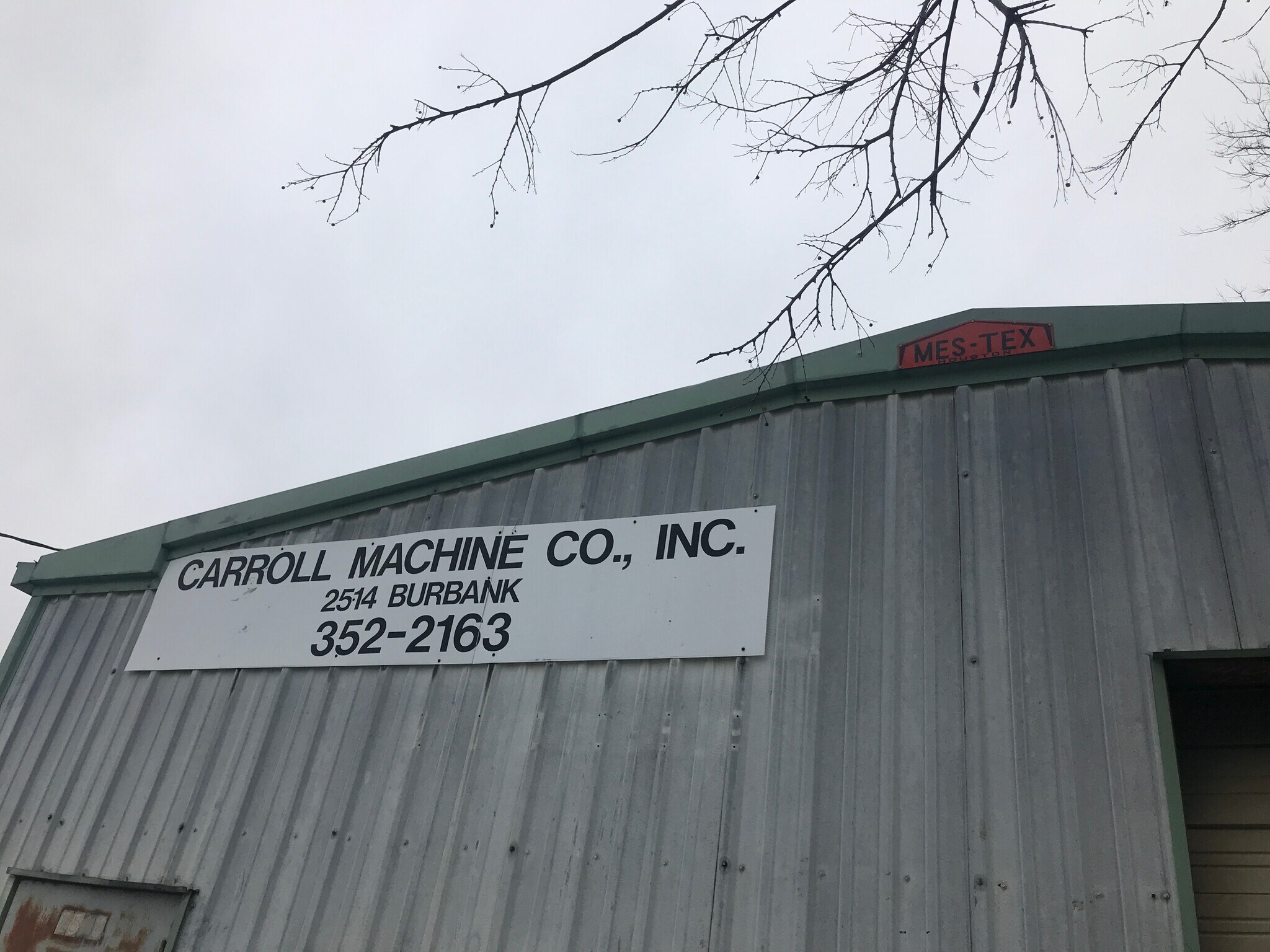 2510 Burbank St, Dallas, TX for sale Primary Photo- Image 1 of 1