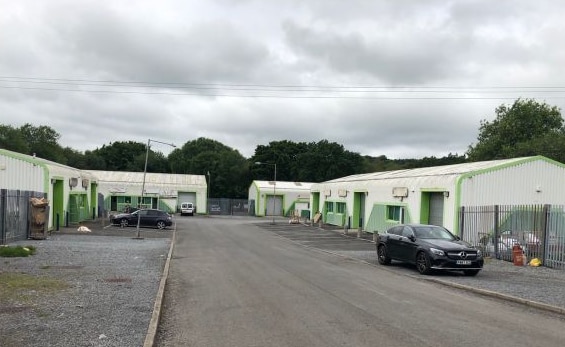 7-10 Tyn Y Bonau Rd, Pontarddulais for sale Building Photo- Image 1 of 1