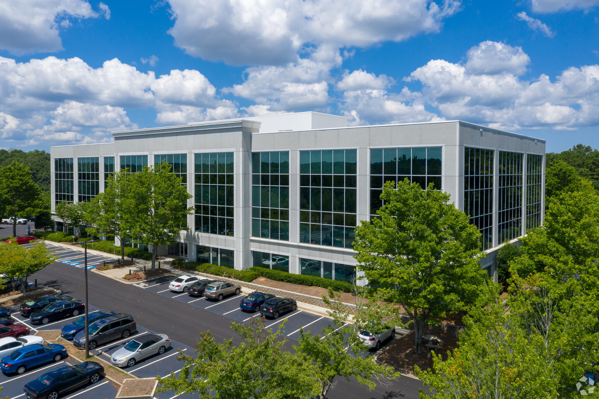 4550 North Point Pky, Alpharetta, GA 30022 - Office for Lease | LoopNet.com