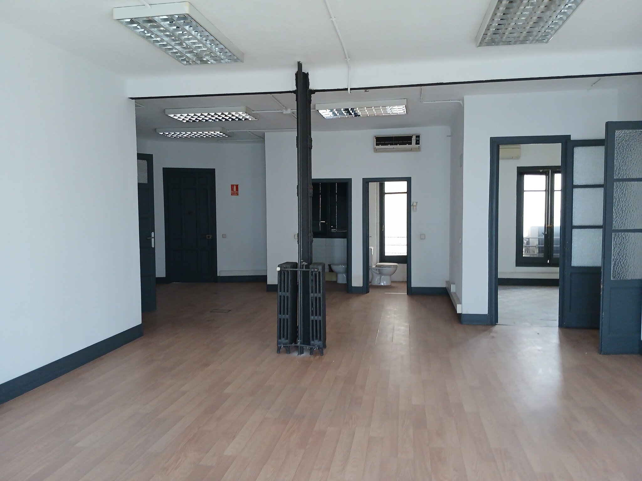 Retail in Madrid, Madrid for lease Building Photo- Image 1 of 9