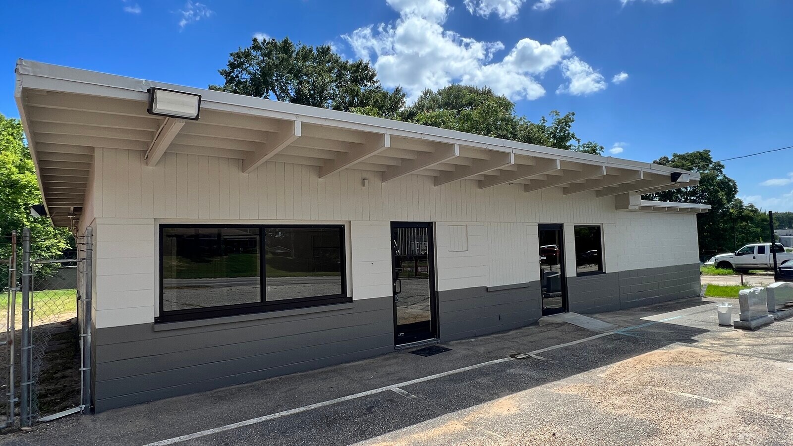 3530 Atlanta Hwy, Montgomery, AL 36109 | LoopNet - 3381 Atlanta Highway Montgomery Al 36109