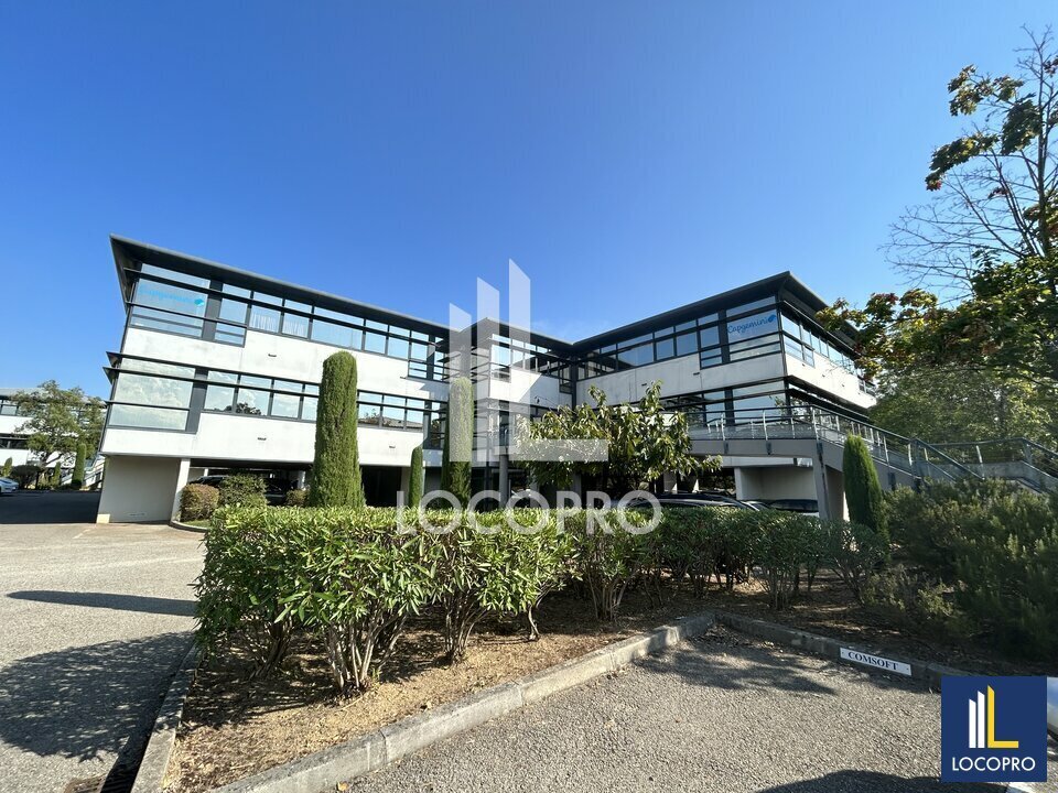 Office in Biot for lease Building Photo- Image 1 of 14